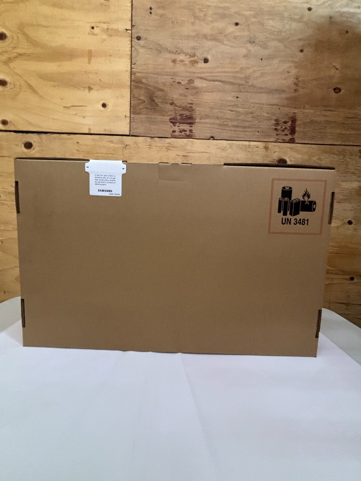 Samsung Galaxy Book4 Ultra 16 i9 Ultra RTX 4070 32GB 1TB AMOLED Touch Gray -NEW