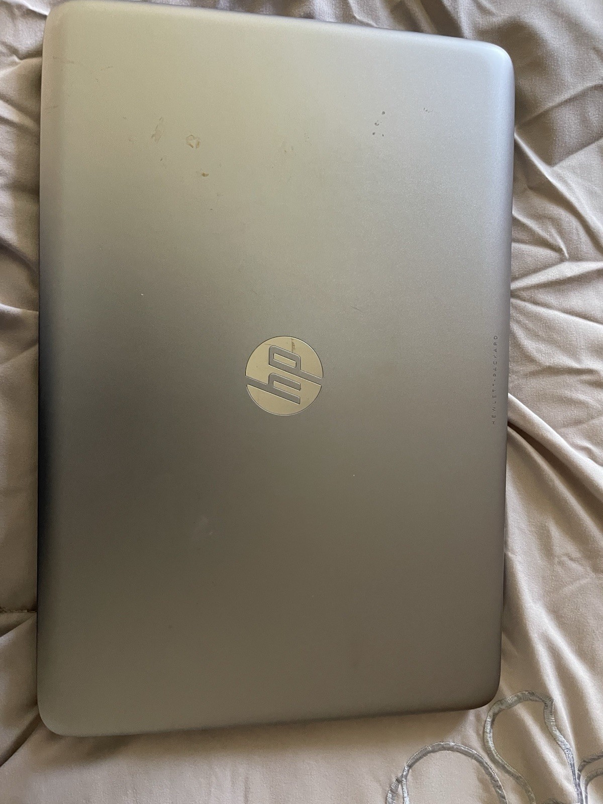 HP ENVY Touch Beats M6-K015DX SleekBook 15.6″ 1.60GHz i5-4200U 8GB 750