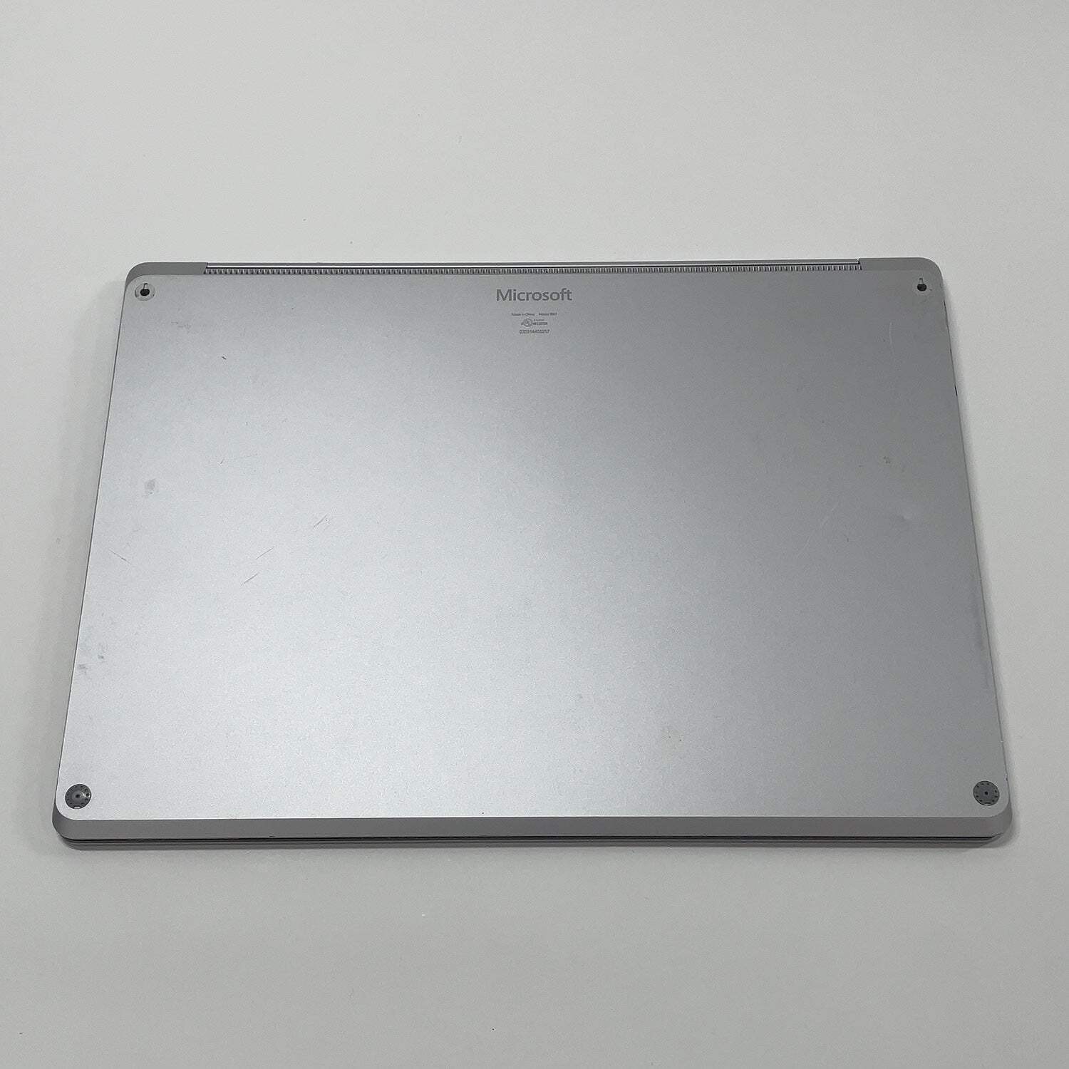 Microsoft Surface Laptop 3 1867 13.5″ i5-1065G7 3.6GHz 128GB RAM 128GB SSD