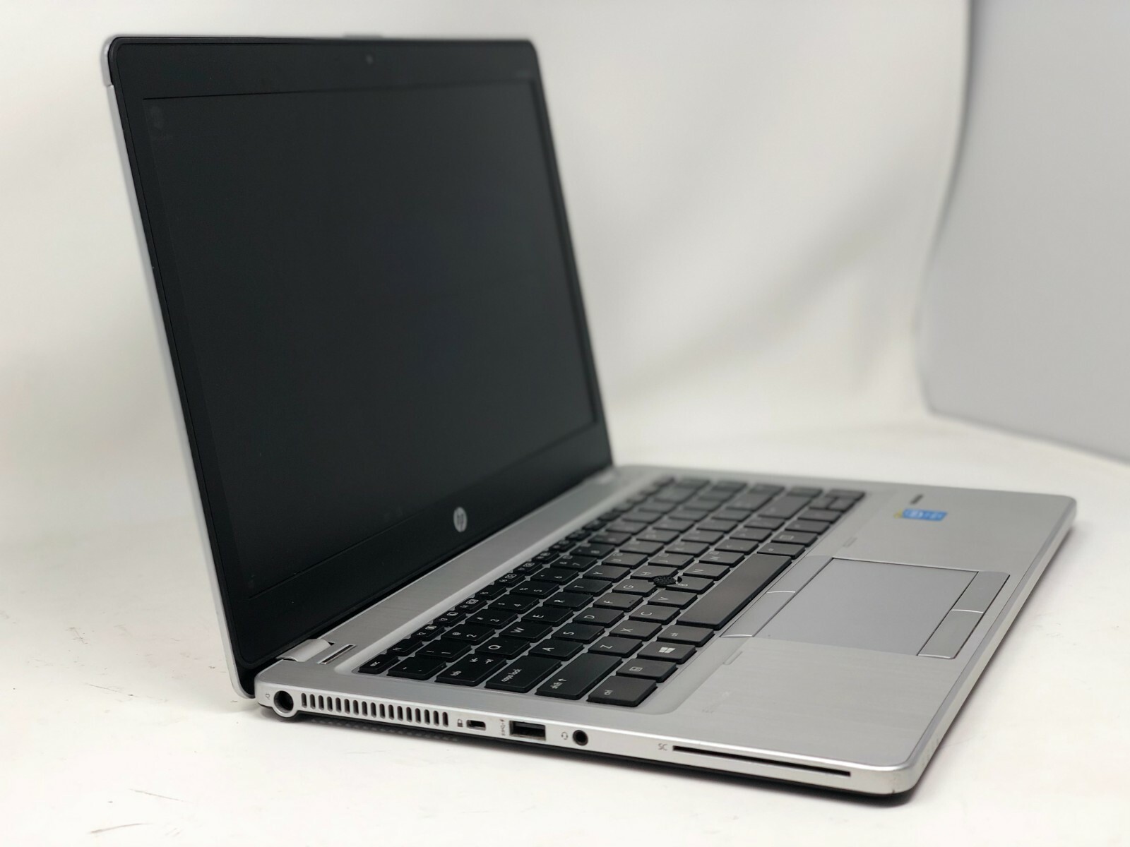 HP Folio 9470m i5-3437U 1.9GHz 16GB 256GB SSD 1600×900 Webcam Win 10 Slim Laptop