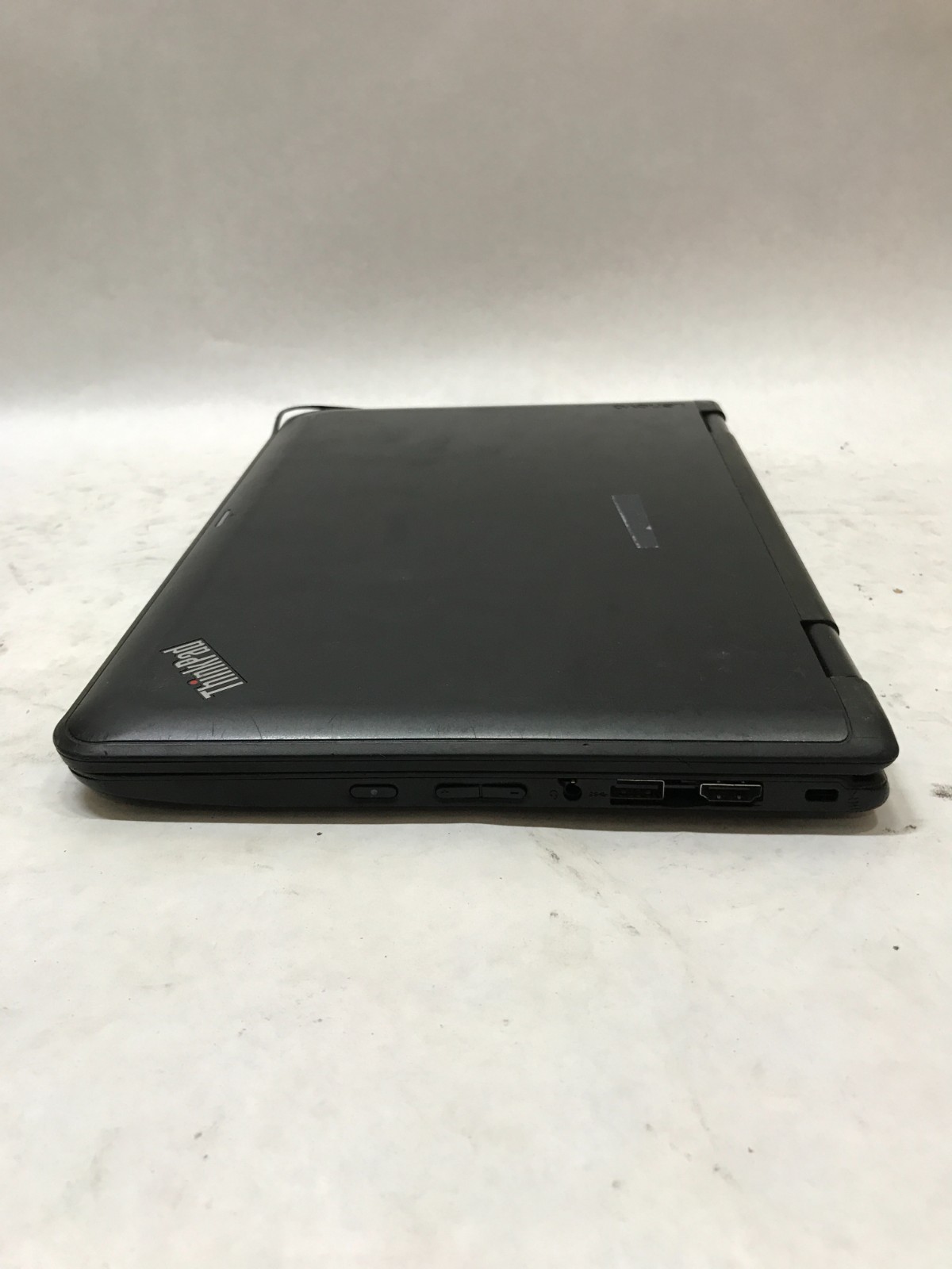 Lenovo ThinkPad Yoga 11e 4th Gen Intel Core i3 NO RAM NO HDD/OS NO POWER!!! – DW