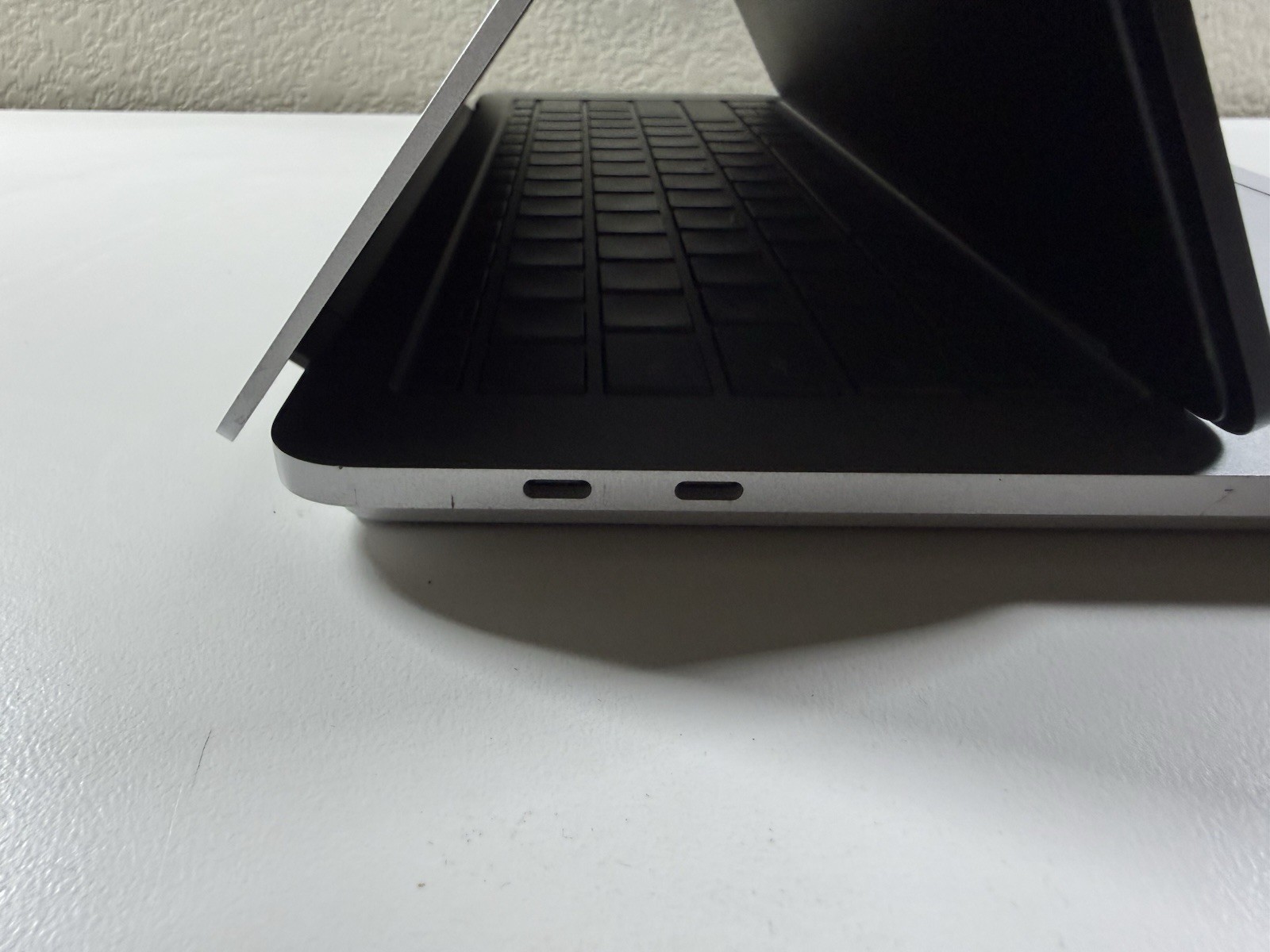 Microsoft Surface Laptop Studio 14 2K TOUCH 3.3GHz i7-11370H 32GB 1TB RTX A2000