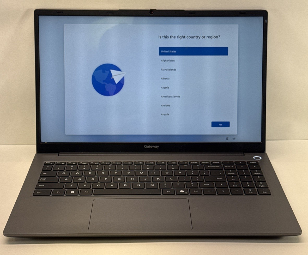 Gateway 15.6 FHD Laptop Intel N100 4GB RAM 128GB SSD Windows 11, Black