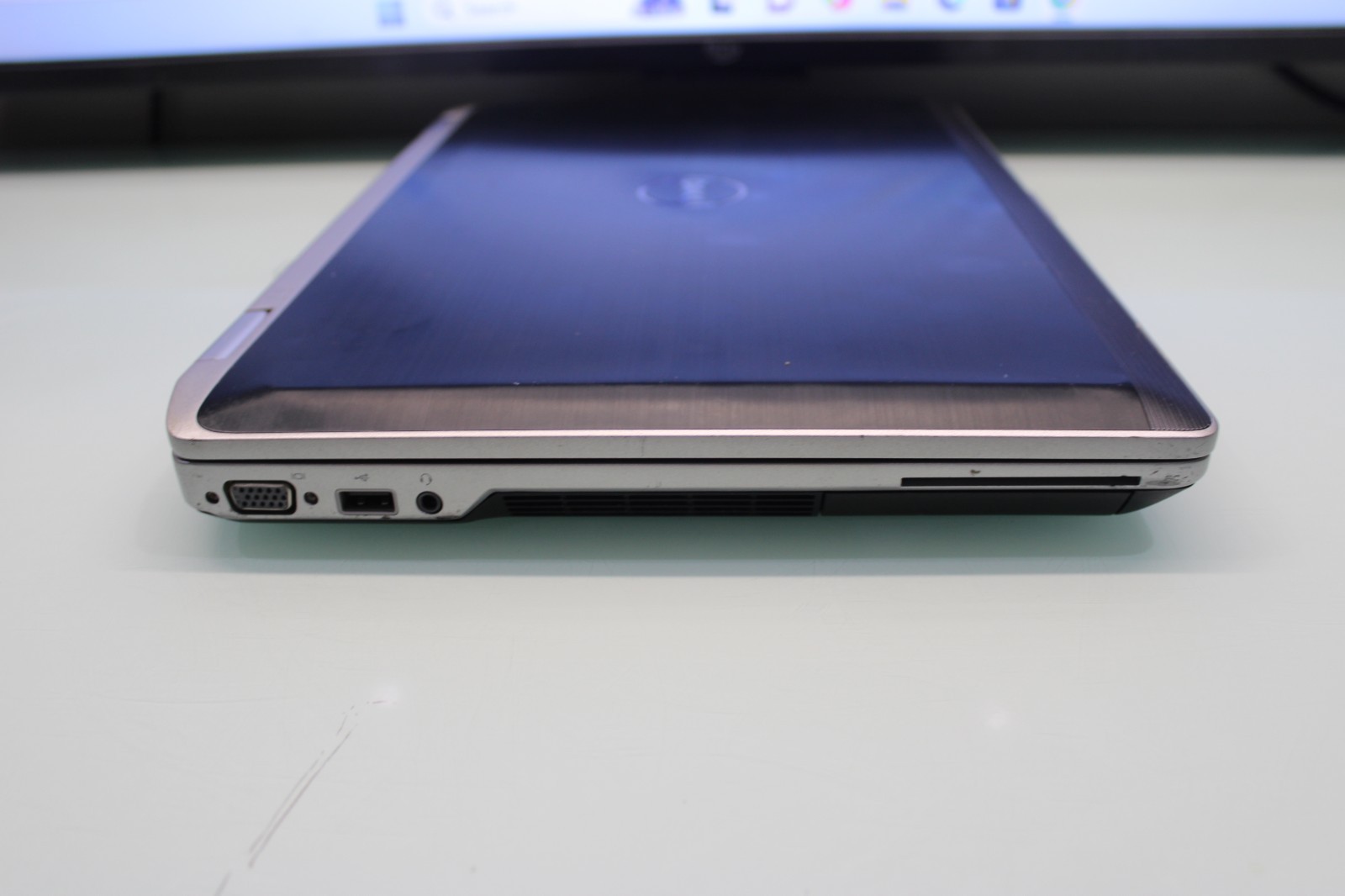 #43 Dell Latitude E6520 15.6″ Laptop Intel Core i5 4GB RAM 320GB HDD Windows XP