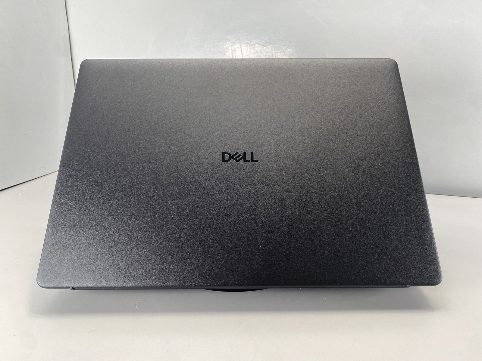 Dell Laptop Pro 16 PC16255 16″ AMD Ryzen 7 250 1TB- Gray