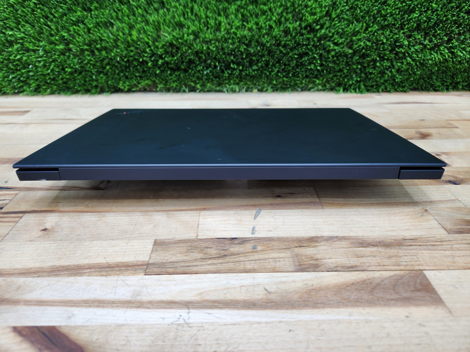 Lenovo ThinkPad P1 Gen 3 15.6″ i7-10750H 32GB 256GB SSD Quadro T1000 Win 11 Pro~