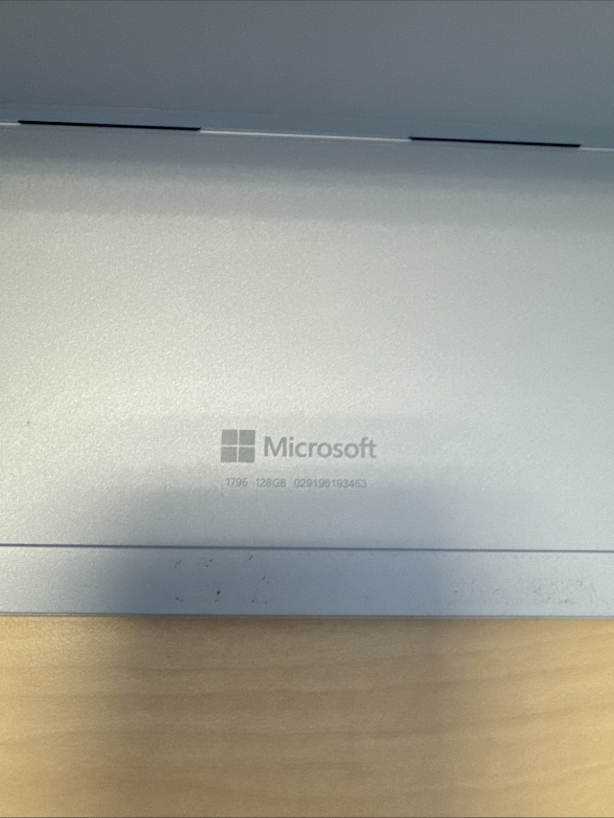 Microsoft Surface Pro 5 Gen 1796 i5/8/128 Windows 11 Pro