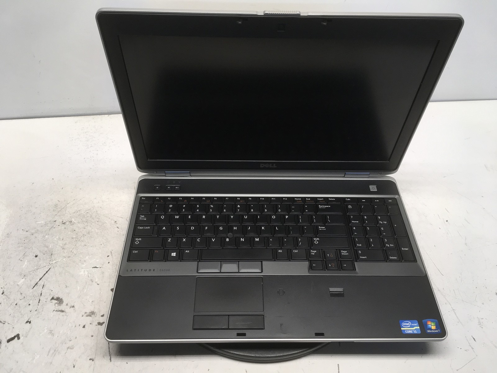 Dell Latitude E6530 Intel i5-3230M 2.6GHz 4 GB NO HDD No Batt