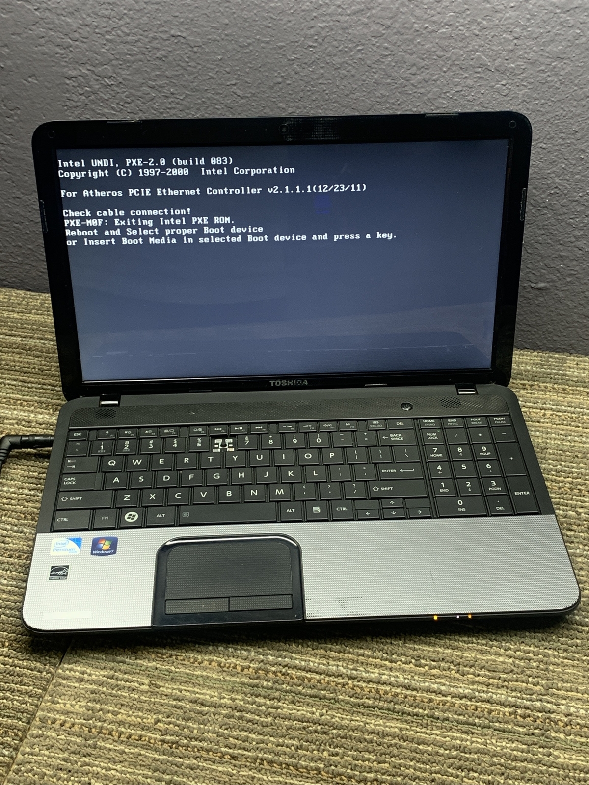 Acer Aspire 5733-6424 Laptop ASIS Intel Pentium I3 Processor 505