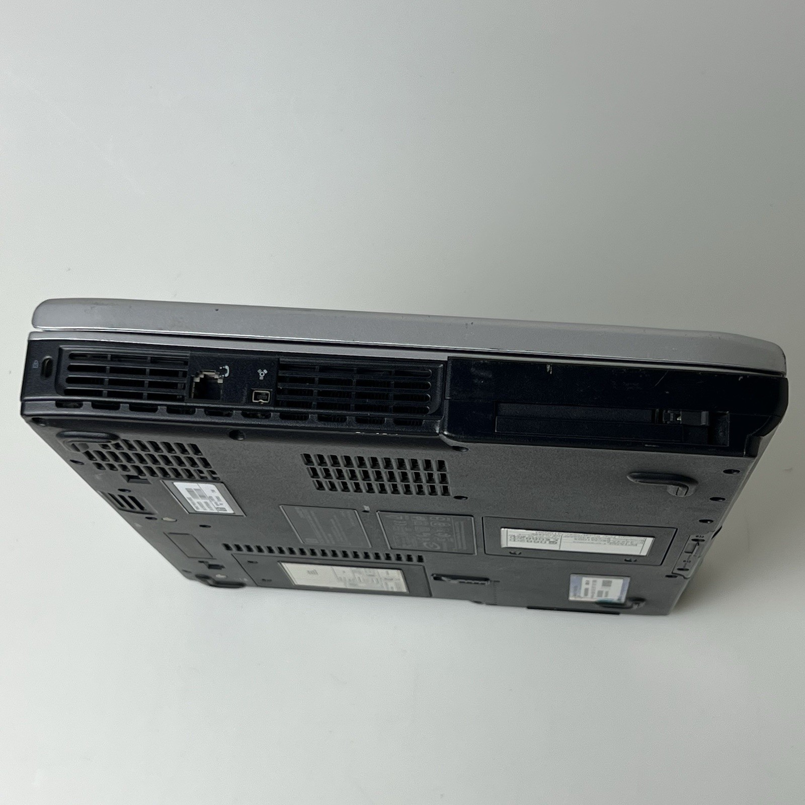 HP Pavilion ze5500 ze5575sr Laptop Pentium 4 XP 40GB IDE 256MB DVD Parts