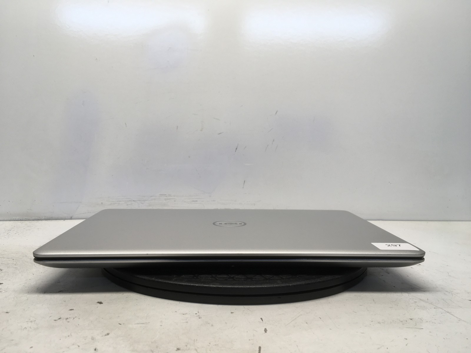 Dell Inspiron 15 5584 Series Intel i3 8th gen No RAM / HDD/ Batt – For Parts