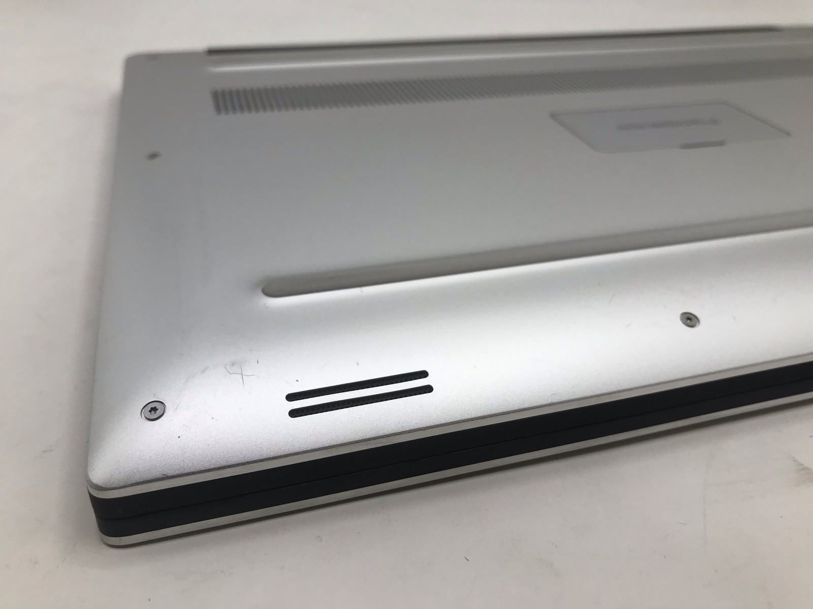 DELL PRECISION 5540 15″ i7 2.6GHz 16GB RAM 512GB–GRADE D