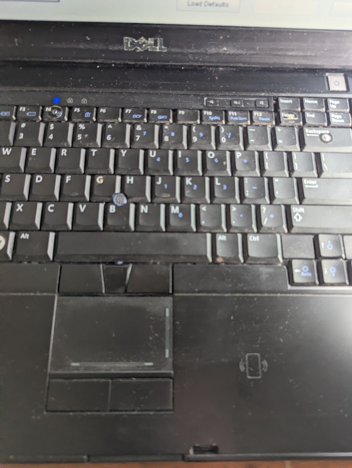 Dell Latitude E6500 Laptop Intel Core 2 Duo 2.40GHz 4GB RAM No HDD/OS **Turns On