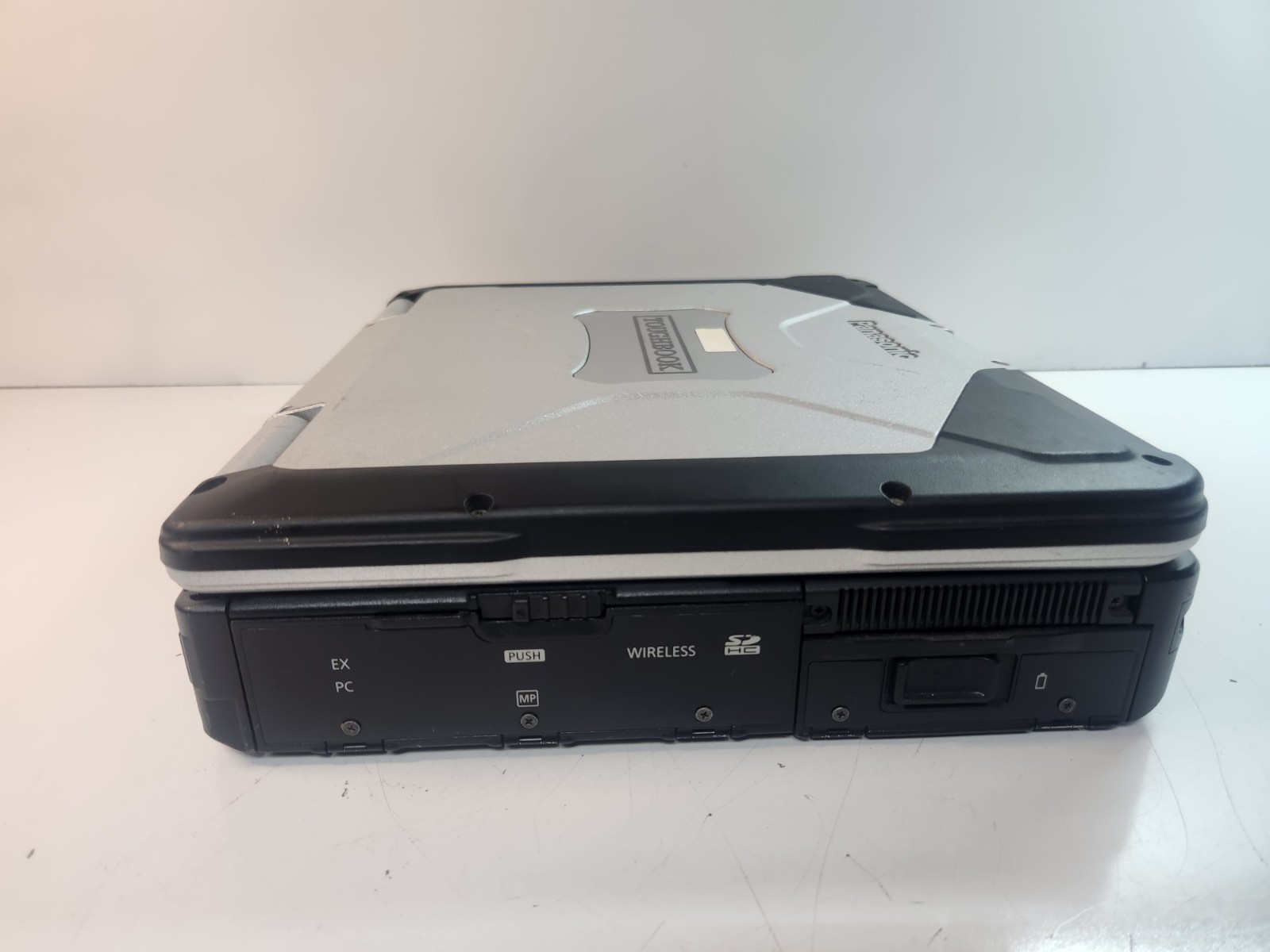 Panasonic toughbook CF-31 MK1 Core i5 2.4ghz 8GB 500GB Backlit Rugged Win7 CF31