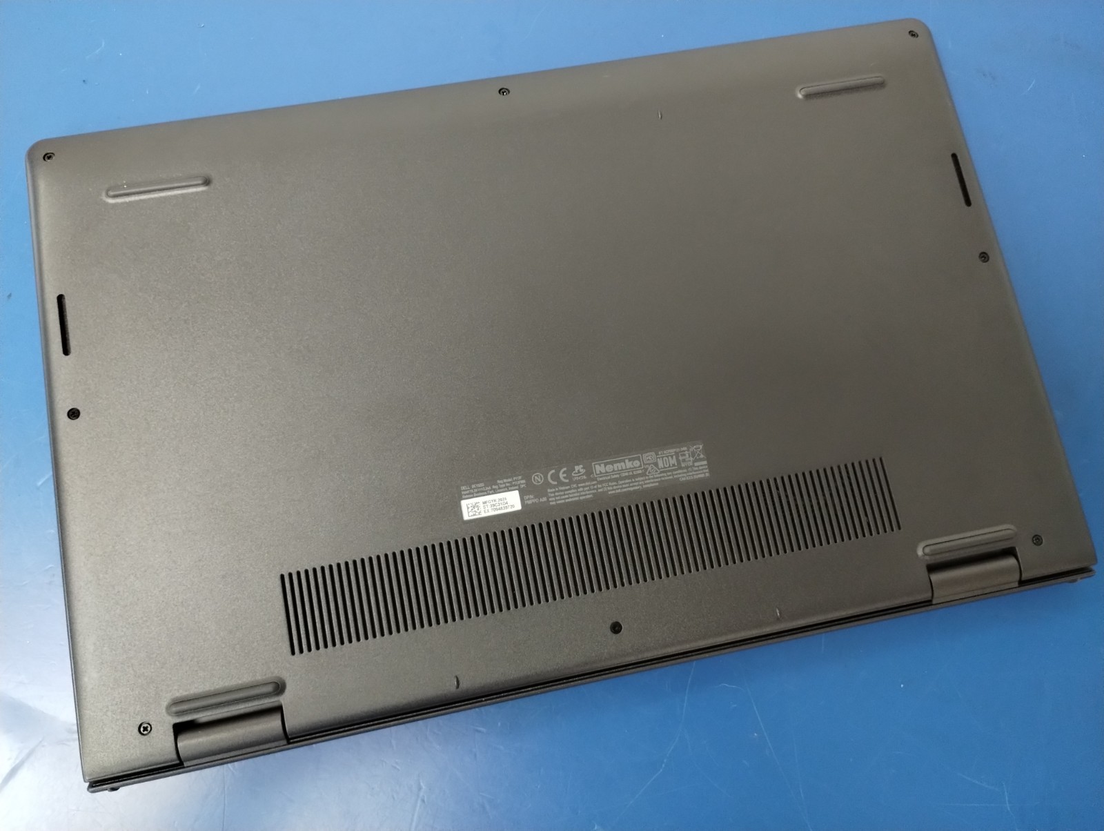 DELL 15 DC15255 G8MK9, AMD Ryzen 7 7730U, 2.00 GHz, 16 GB RAM, 512 GB NVMe SSD