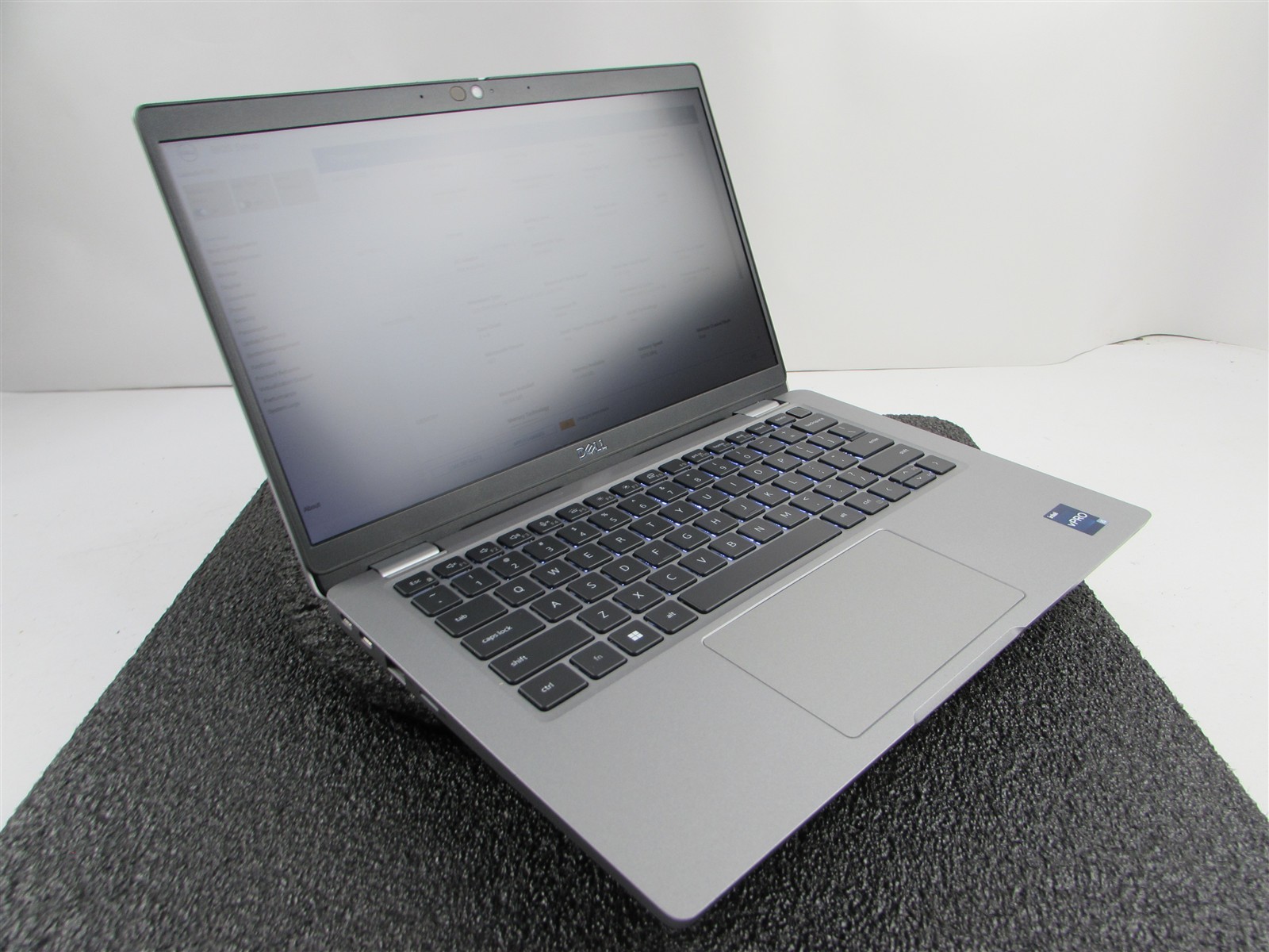 DELL LATITUDE 5330 FHD TOUCHSCREEN I5-1245U 10 CORE 512GB SSD 16GB RAM NO O.S