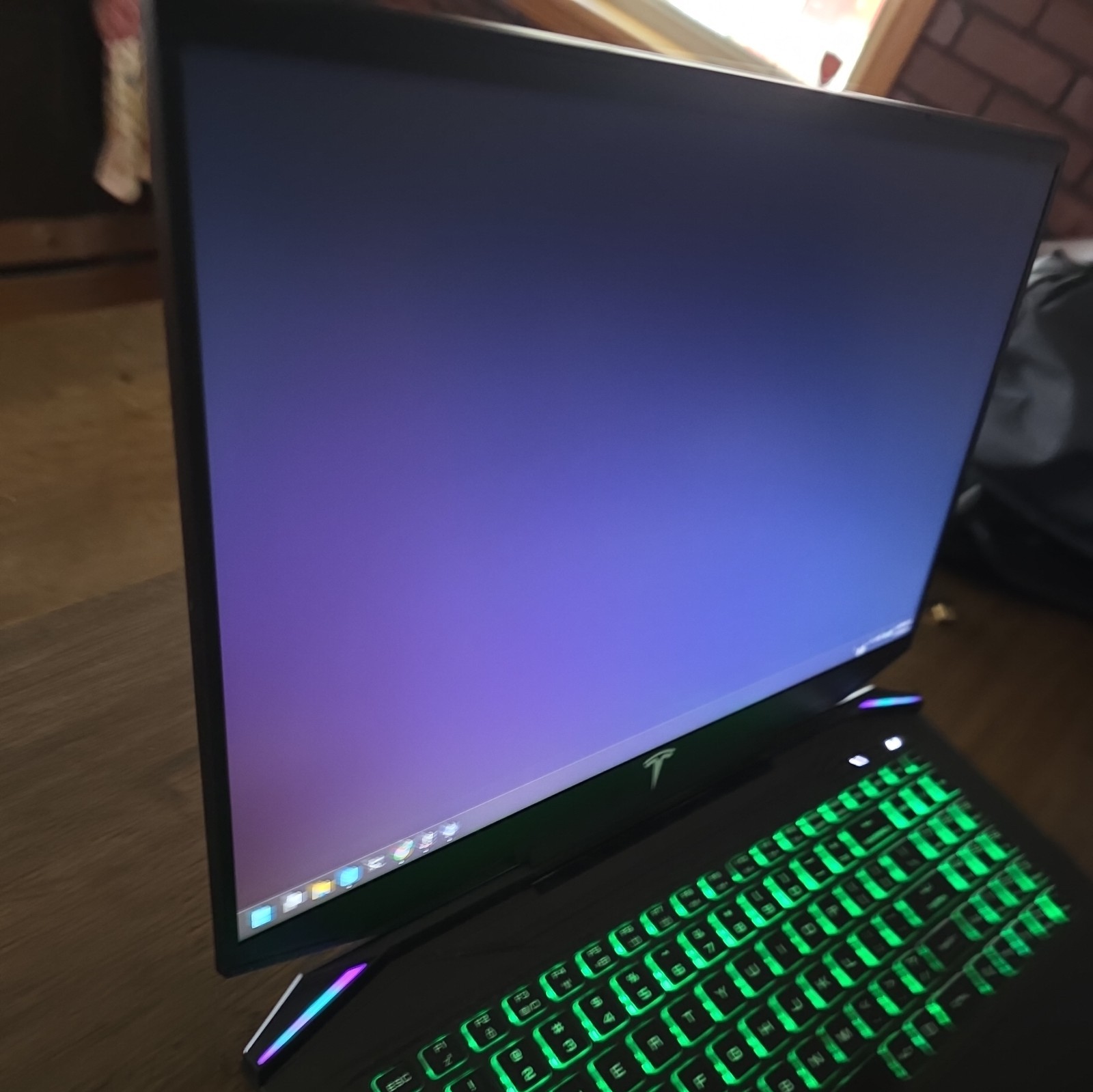 Eluktronics Prometheus 17″ Gaming Laptop | i7-11800H | RTX 3070 | 64GB | 8TB |