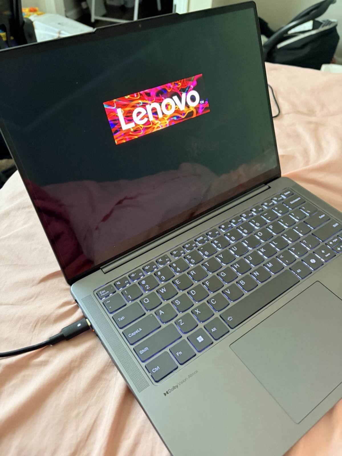 Lenovo IdeaPad Slim 7 Laptop 14IMH9