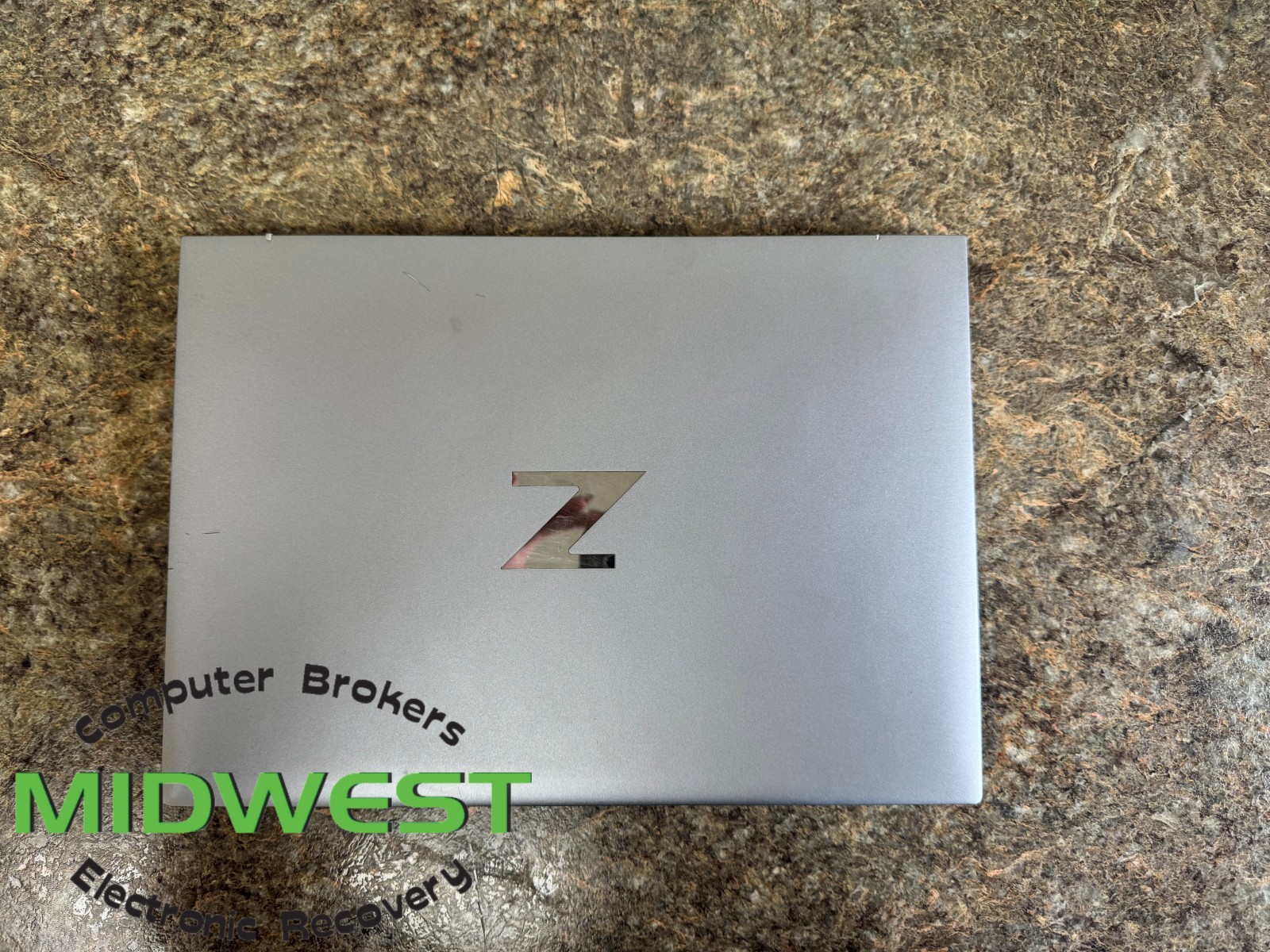 HP ZBook Firefly 14-inch G9 i7-1270P 2.2GHz 16GB 512GB SSD