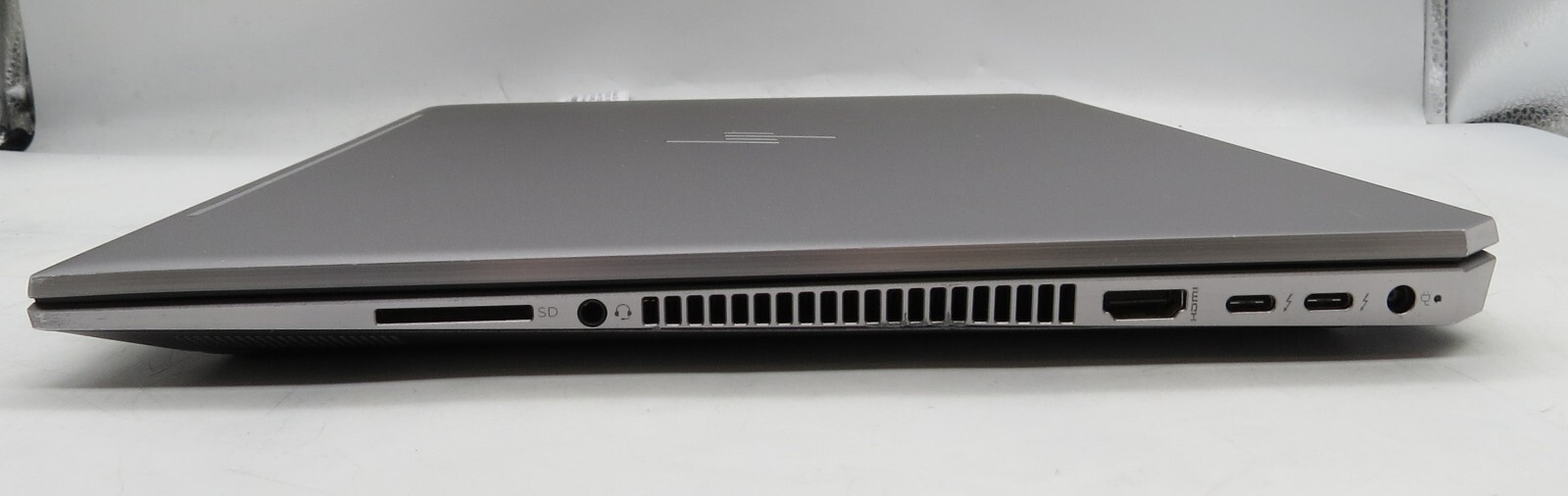 HP ZBook Studio G5/i7-8850H/16GB RAM/256GB M.2 NVME/No OS *READ*