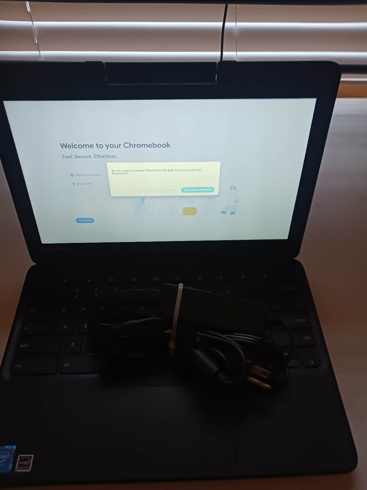 Lenovo N23 Chromebook 11.6″ ( 16GB SSD, Intel Celeron N3060, 1.60 GHz, 4GB)…