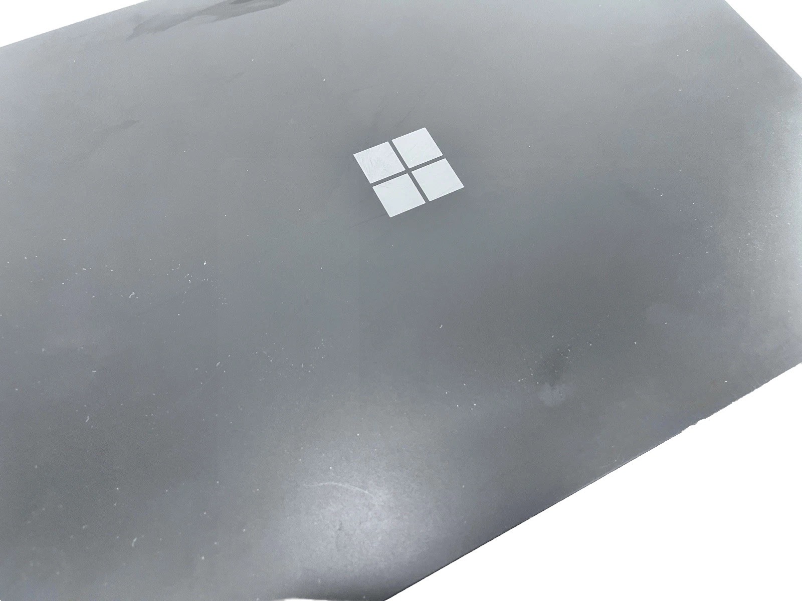 Microsoft Surface Laptop 5 15″ i7-1265U 3.6GHz 16GB 512GB *Grade C*