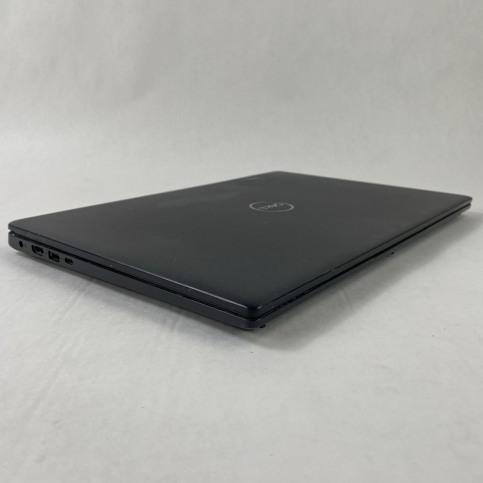 Dell Latitude 3510 15.6″ i5-10210U 1.60GHz 8GB RAM No SSD No OS – Bad Top/Corner