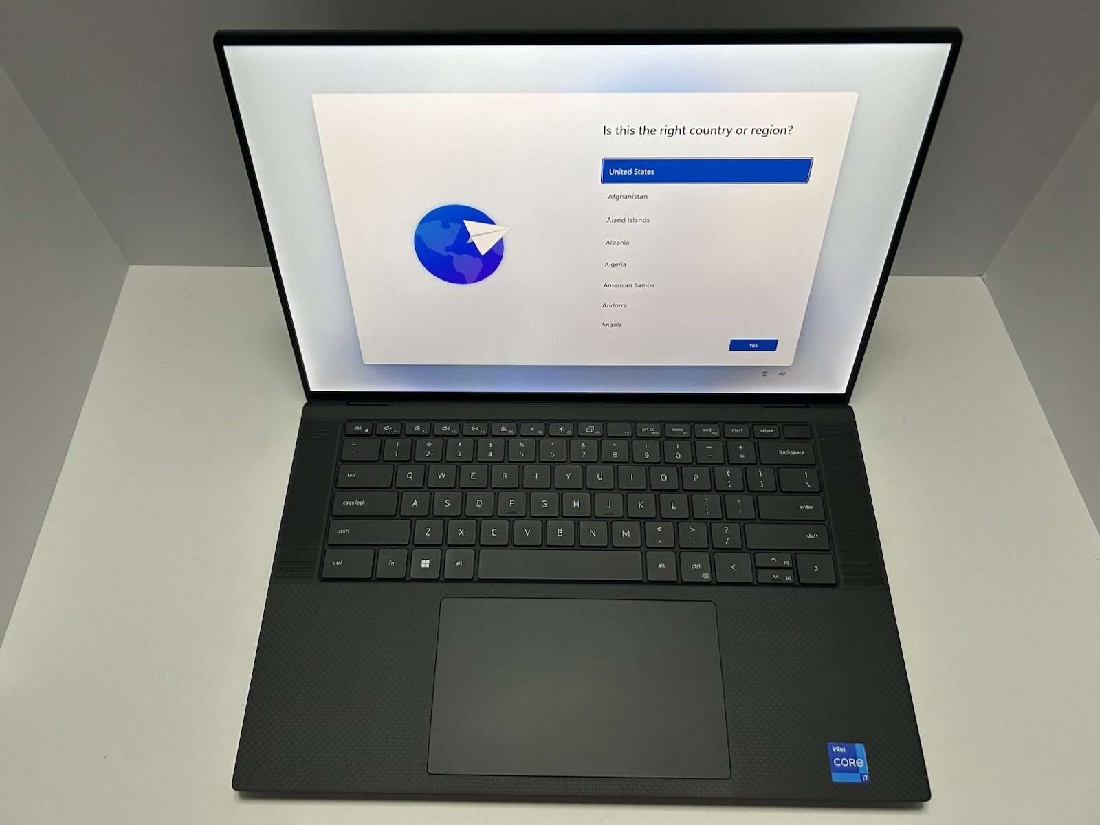 Dell Precision 5570 (Intel Core i7-12800H@2.4GHz, 32GB DDR5, 512GB SSD) W11 OS