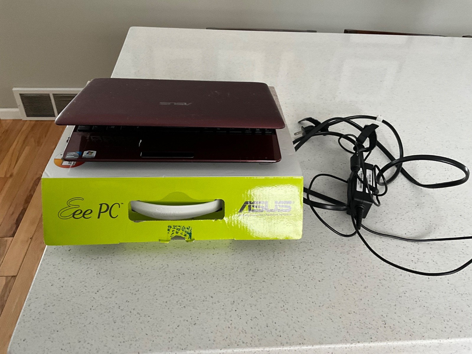 ASUS Eee 1005PEB Laptop – Intel Atom N45D – 1GB RAM – 250GB HDD – Windows 10