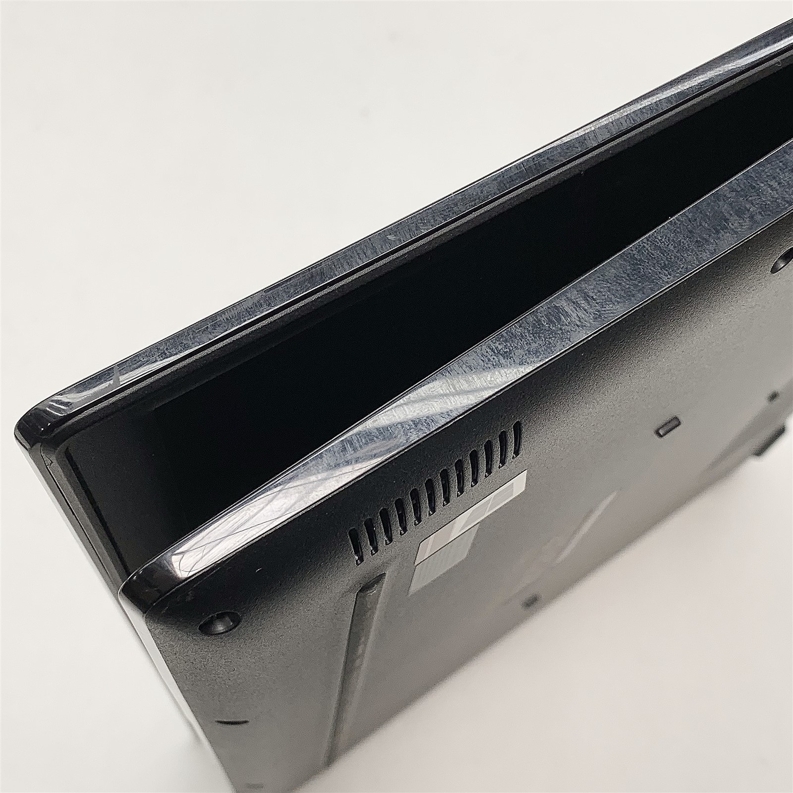 Dell Latitude 3400 Laptop i5 8265U 1.60GHZ 14″ HD 8GB RAM 256GB NVMe Windows 11