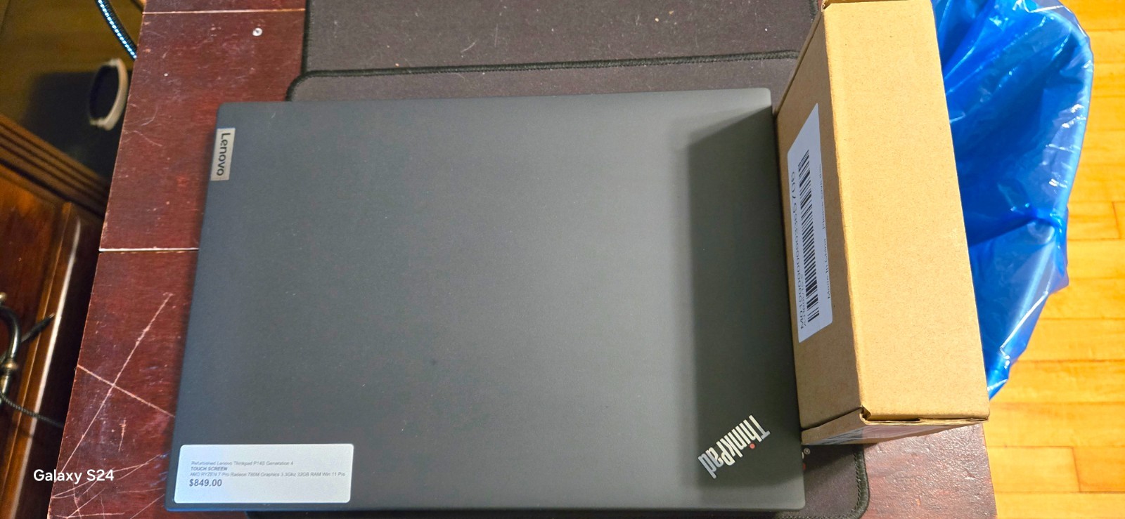 Lenovo ThinkPad P14s Gen 4 FHD+ 3.3 GHz Ryzen 7 PRO 7840U 32GB 500GB SSD