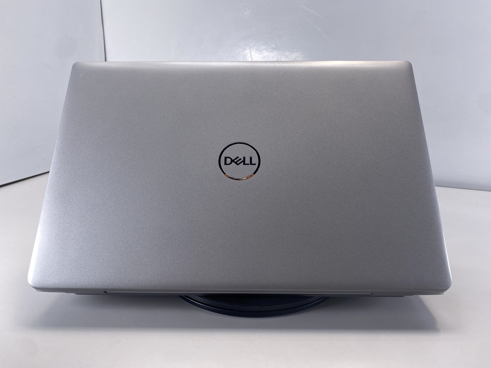 Dell Laptop Precision 3591 15.6″ Intel Core Ultra 9 185H 1TB – Gray