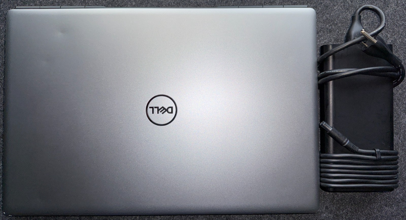 DELL PRECISION 7750 17.3″ i9-10885H 32GB (2)500GB SSD NVIDIA RTX 3000 WIN 11 PRO