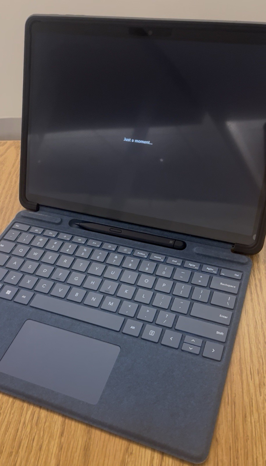 Surface Pro 9 – Graphite, 12th Gen Intel® Core™ i7, WiFi, 16GB RAM,512GB SSD