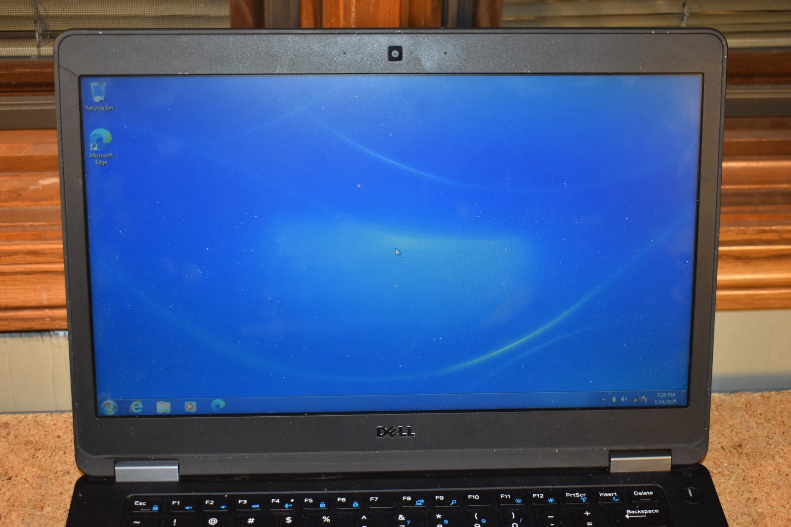 Dell Latitude E5470 Quad Core i5-6440HQ 2.6GHz 256GB SSD Windows 7 Pro 32-bit