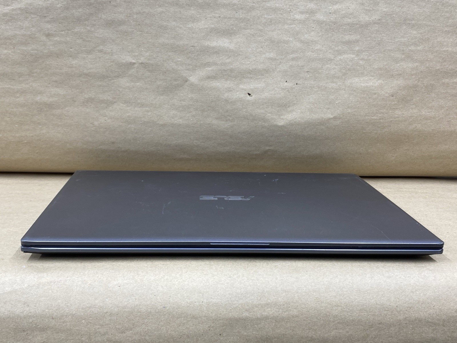 ASUS X512JAU_F512JA – 16″ 1920×1080 – i5-1035G1 – 8GB – 256GB SSD – Win 11 Pro