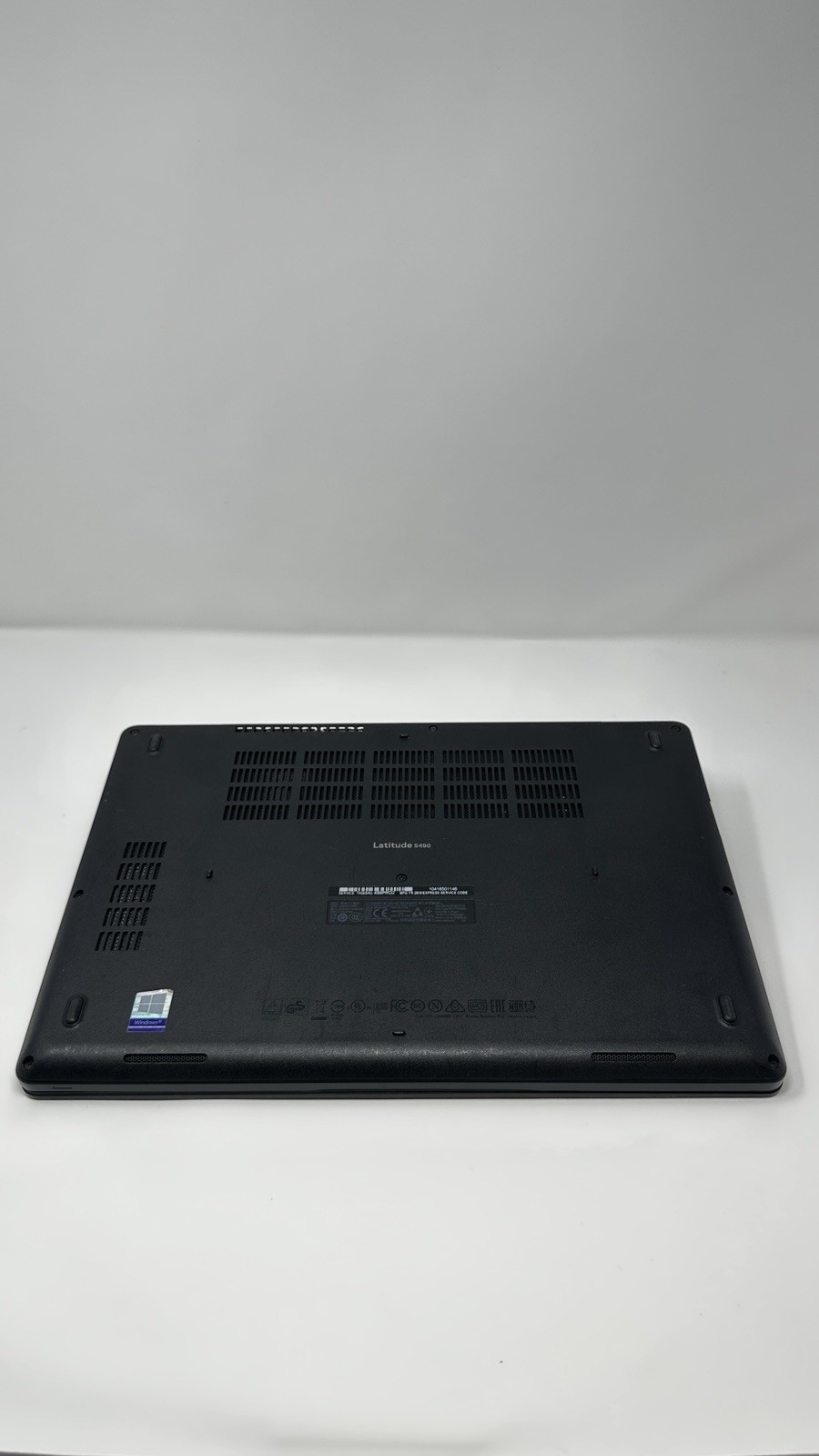 Dell Latitude 5490 i5-8250U 16GB 238GB SSD Windows 11 Pro 14″ Black