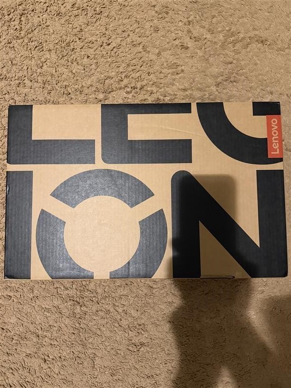 Lenovo Legion 5 15IRX10 i7-13650HX RTX 5060 16GB 512GB OLED NEW