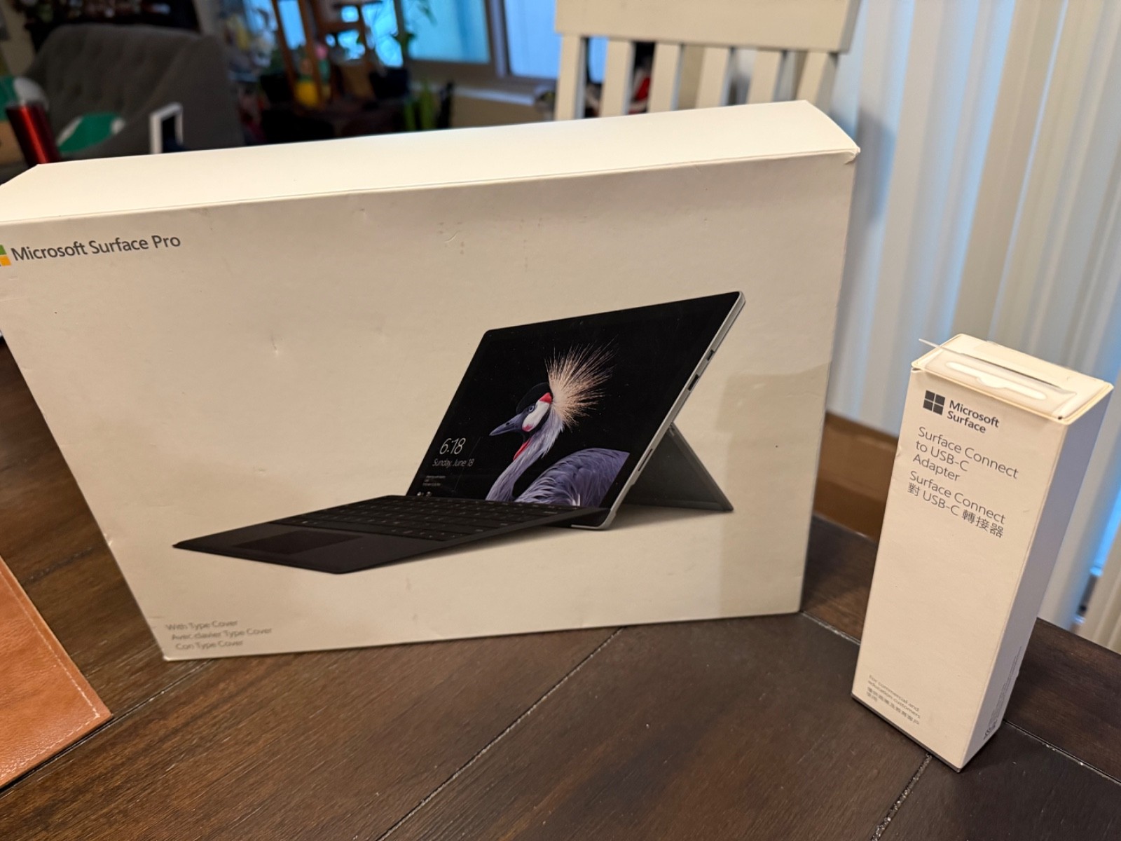 Microsoft Surface Pro 5 12.3″ 128GB SSD Intel Core M3 7th Generation 4gb RAM