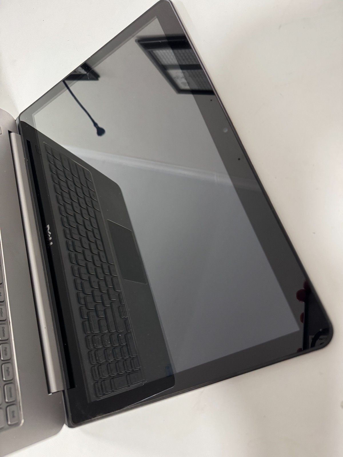 Dell Inspiron 15 7537 | i5-4200U NO HDD NO BATTERY | NO RAM | FOR PARTS laptop