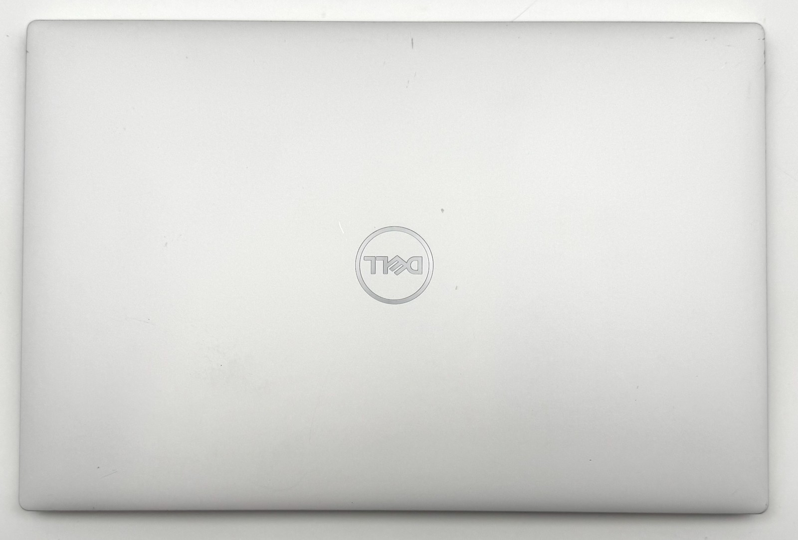 Dell XPS 13 9310 – 13.4″ UHD+ – i7-1185G7 – 16GB RAM–512GB SSD – White