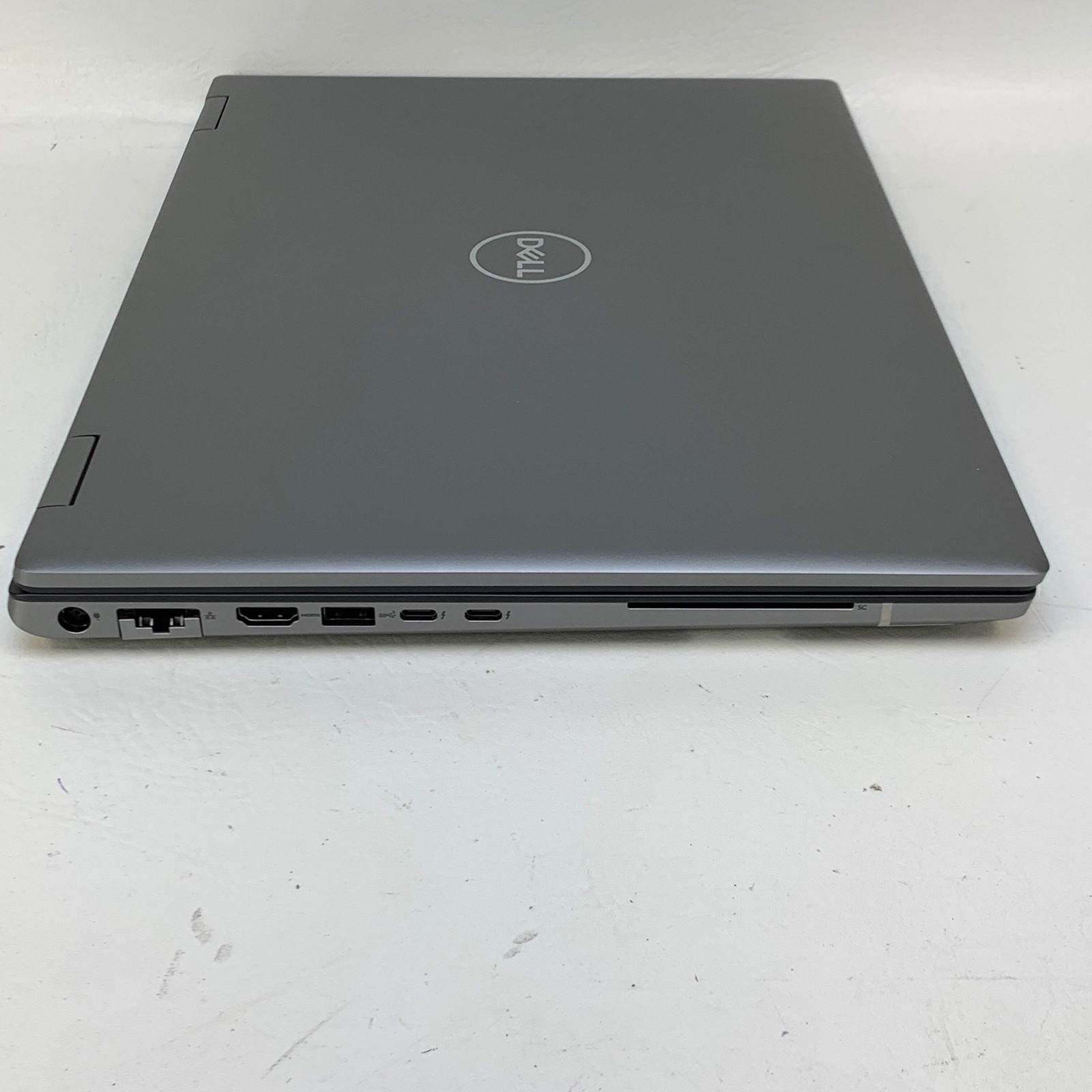 Dell Precision 7680 16″ i7-13850HX 2.1GHz 32GB RAM 512GB SSD RTX A1000