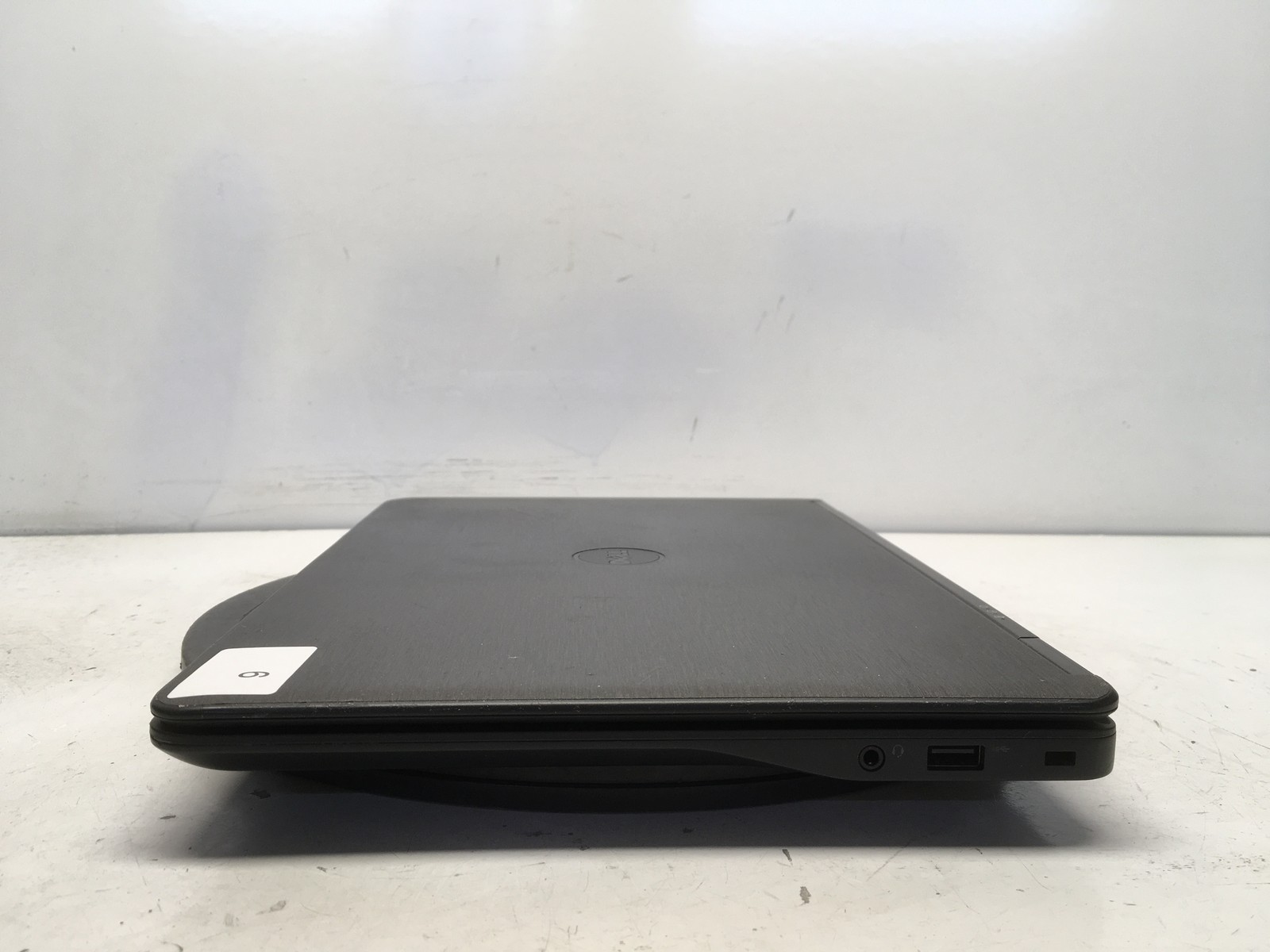 Dell Latitude E7450 Intel i5 5th gen No RAM NO HDD No Batt