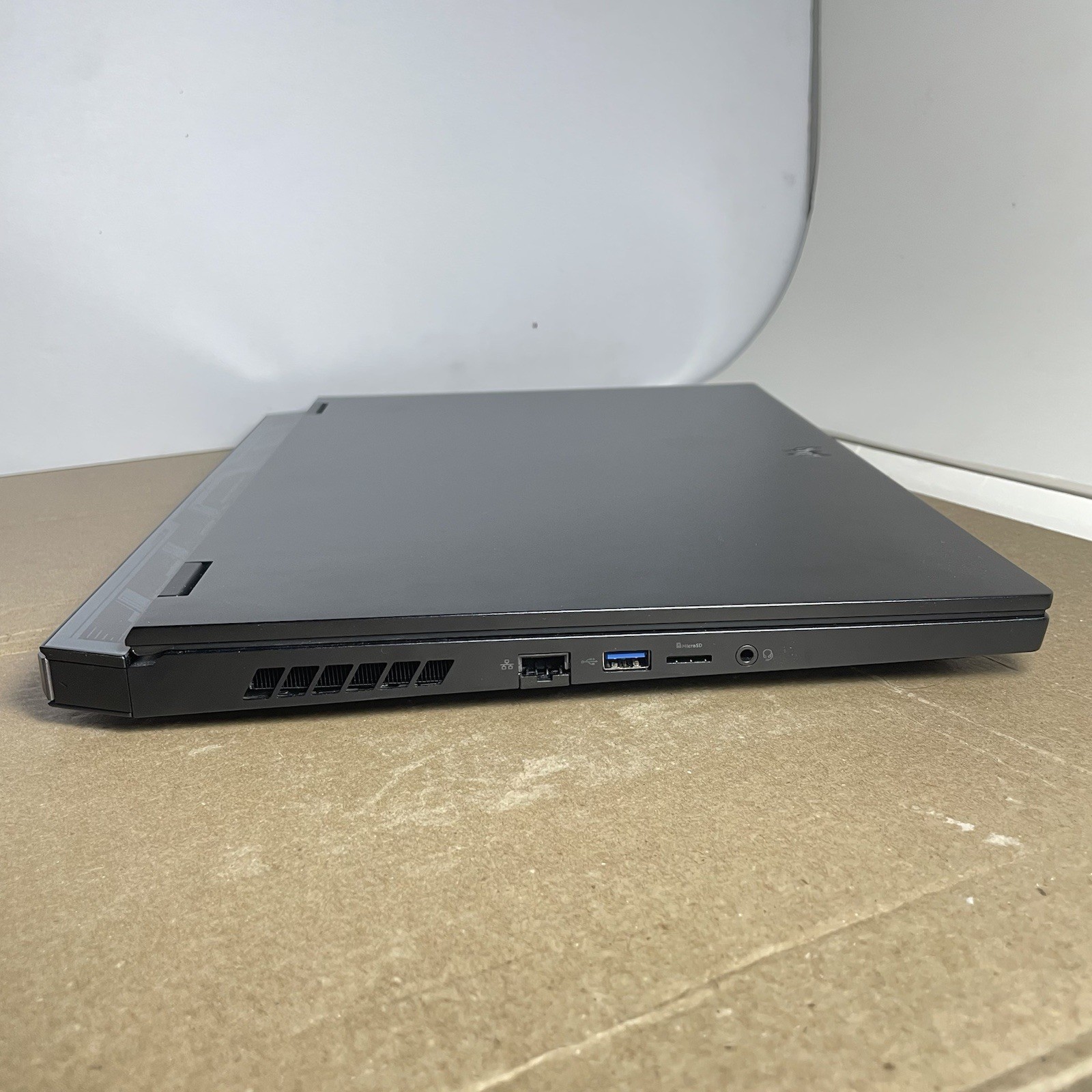 Acer Predator Helios 16 PH16-71 Geforce RTX 4070 i7-13700HX 16GB RAM 1TB SSD