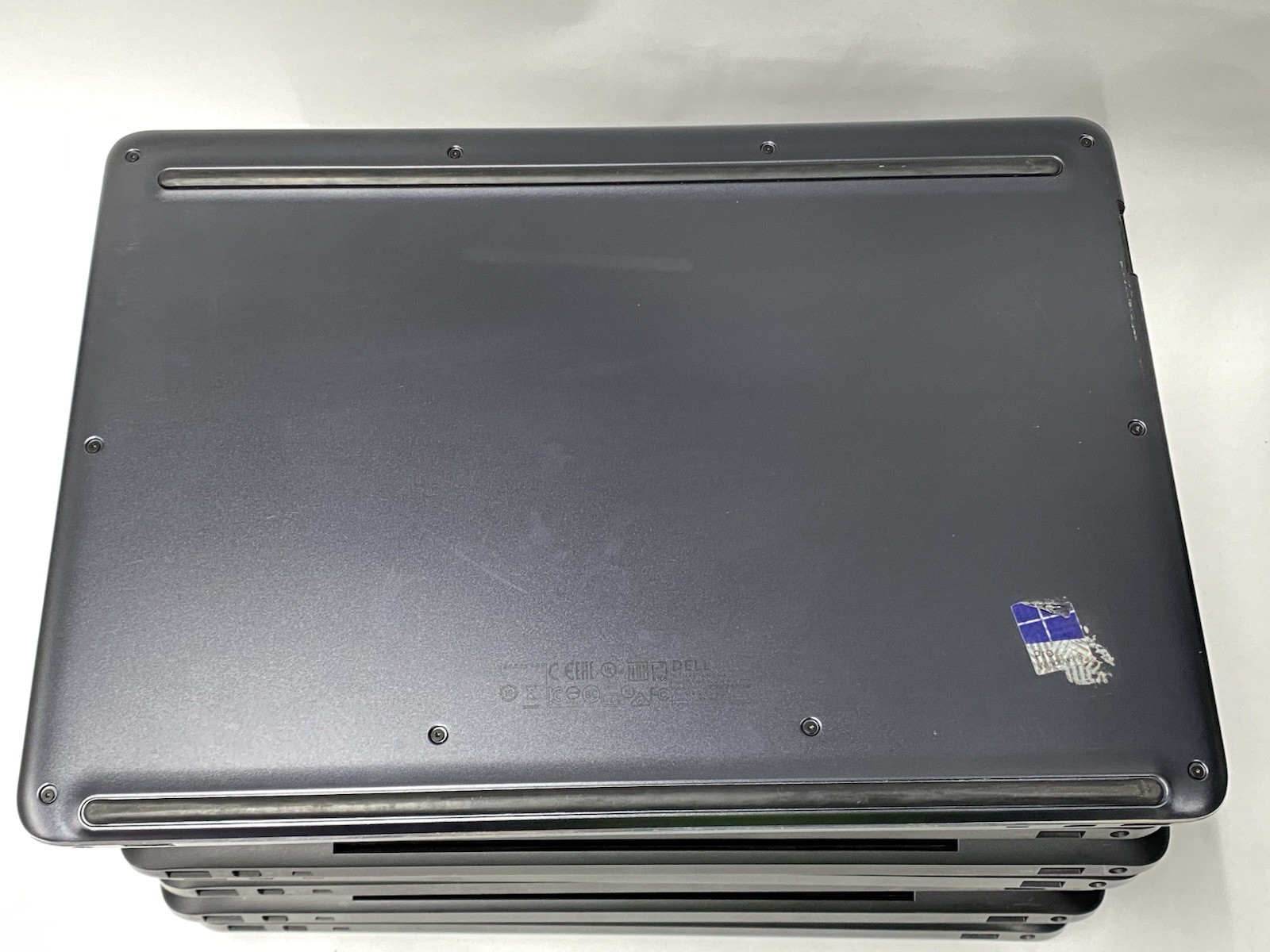 Lot of (9) Dell Latitude 7350 – Touch FHD – M-5Y71 – No RAM/SSD/OS – READ