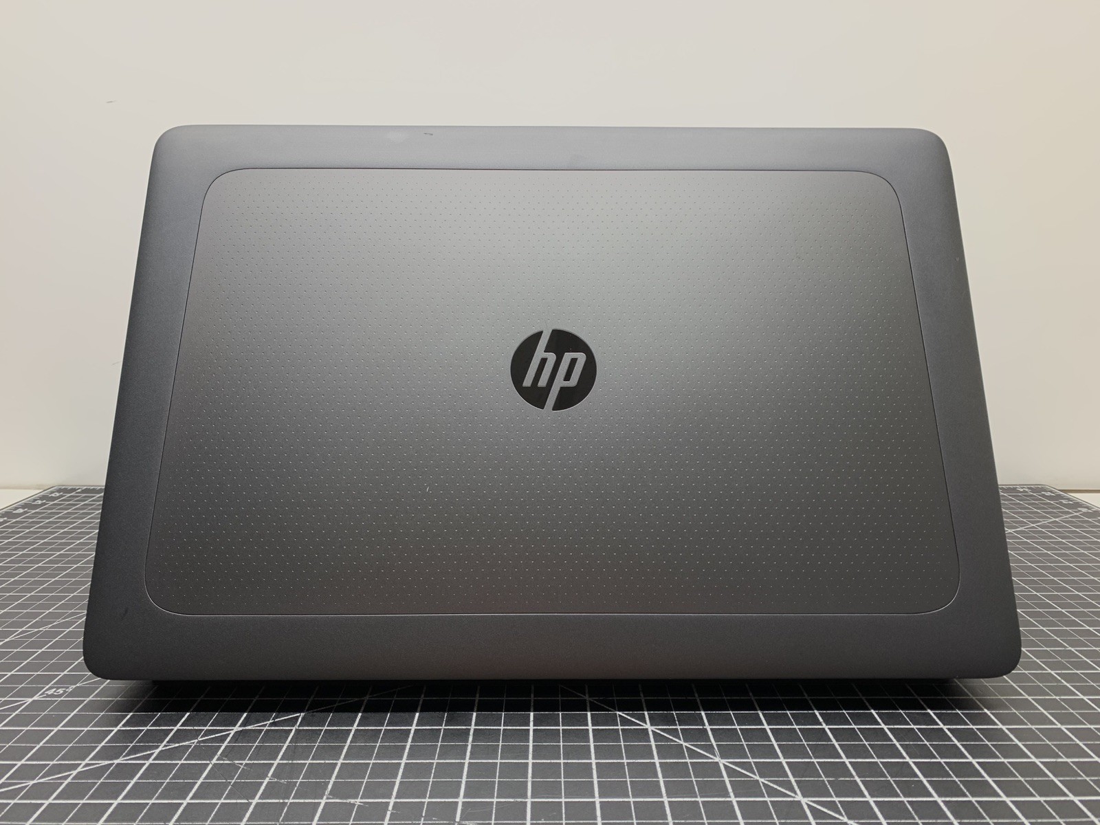 HP ZBook 17 G3 Intel i7 6th Gen | 32GB RAM, NO SSD, NO BATTERY | Dead | #P244
