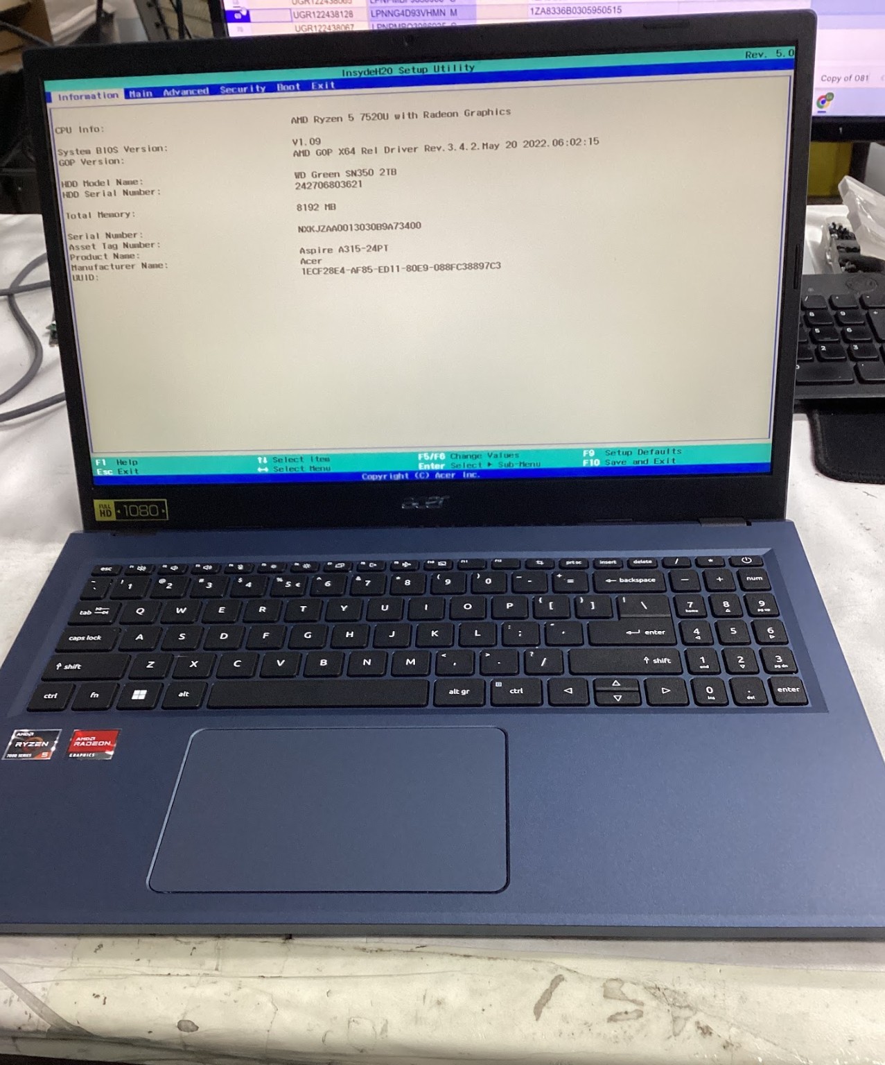 acer Aspire 3 Touchscreen Laptop 15.6″ FHD Screen, AMD Ryzen 5 7520U 8GB/512GB