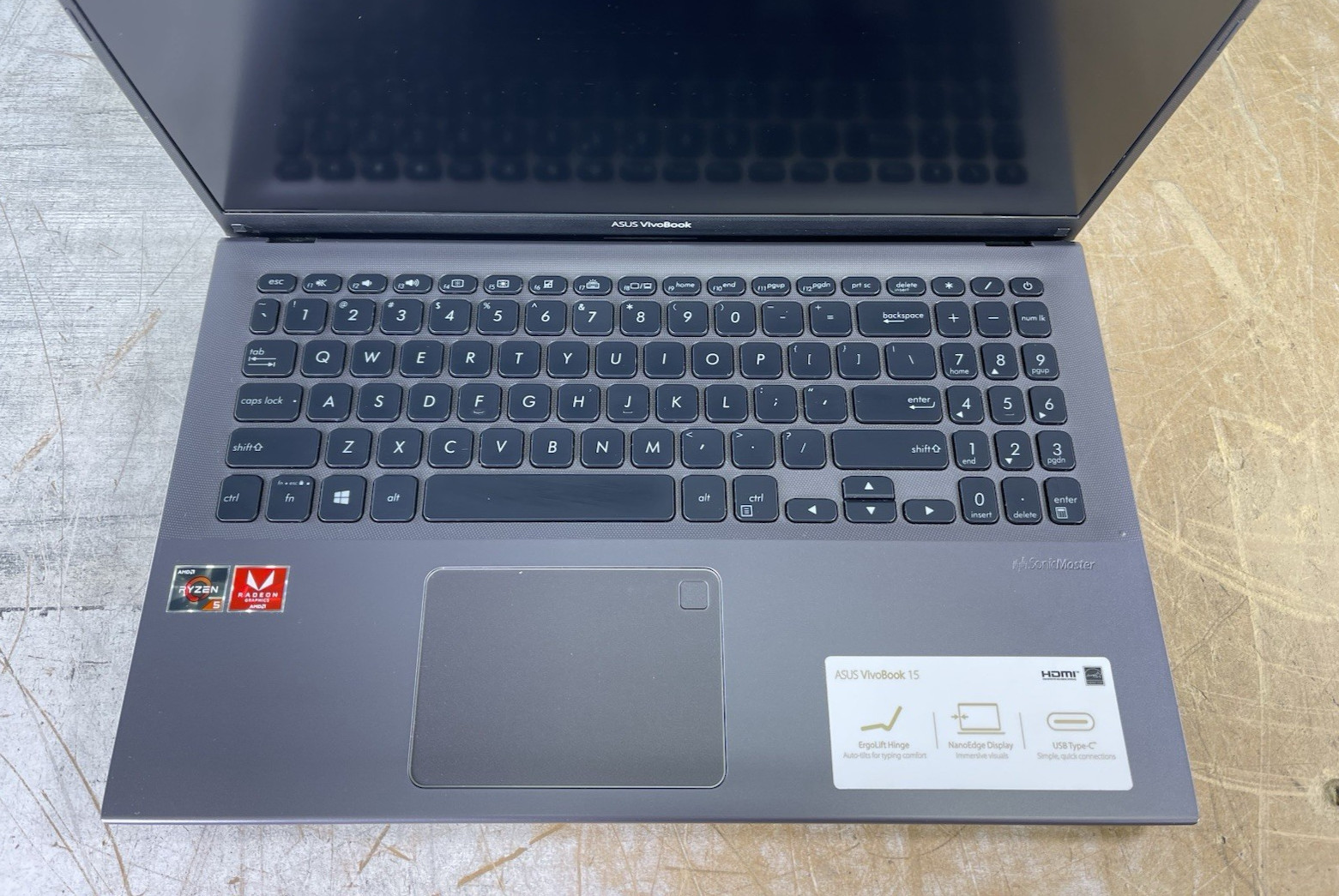 ASUS VIVOBOOK F512D RYZEN 5 3500U @ 2.10GHz, 12GB RAM, NO HDD/OS