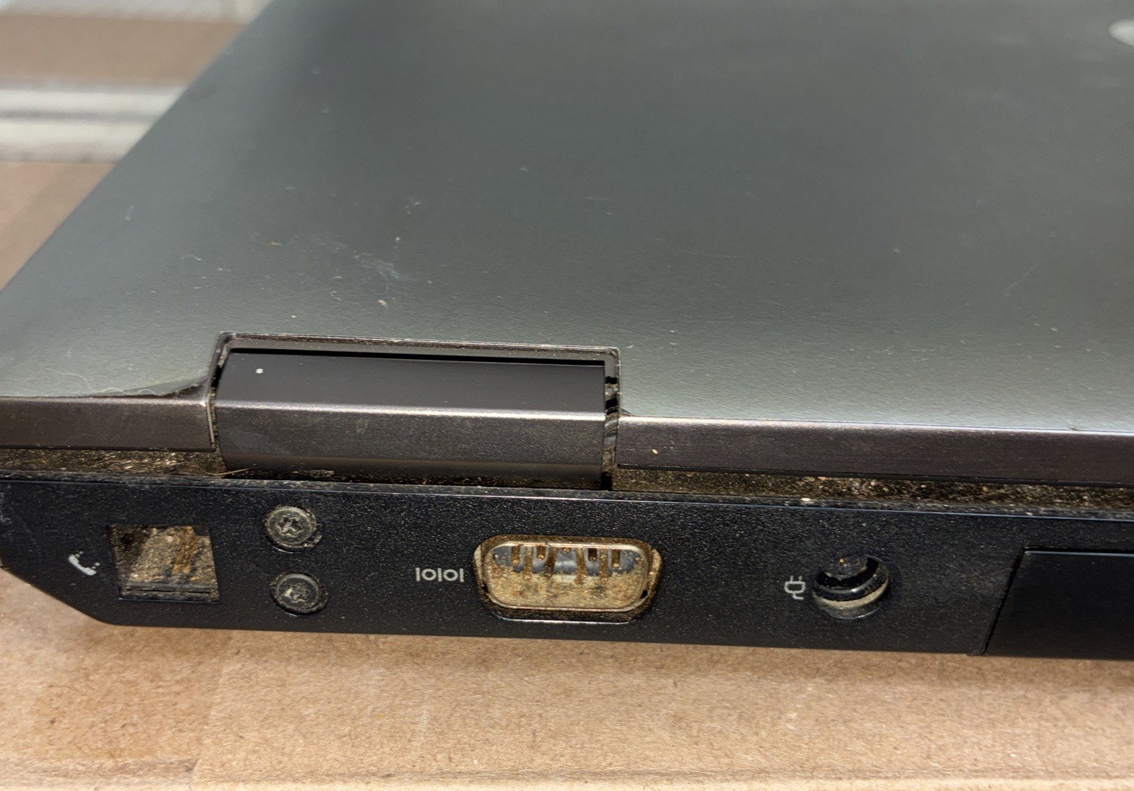 HP ProBook 6570b Windows 7 Pro OA 15.6″ NO Hard Drive Parts Only