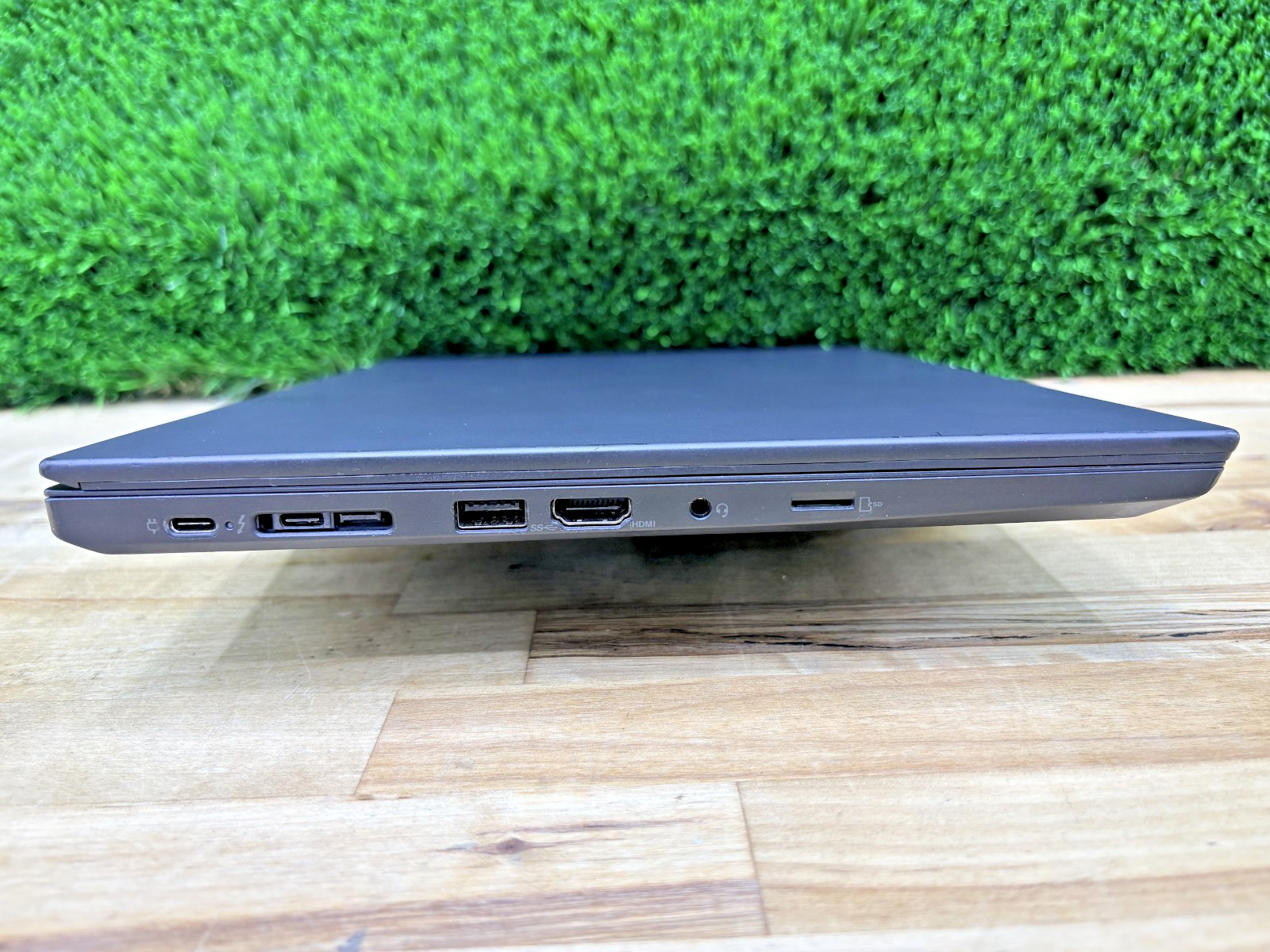 Lenovo ThinkPad P14s G. 1 Intel i7-10th Gen 1.80GHz 16GB RAM 256GB SSD W 11 Pro*